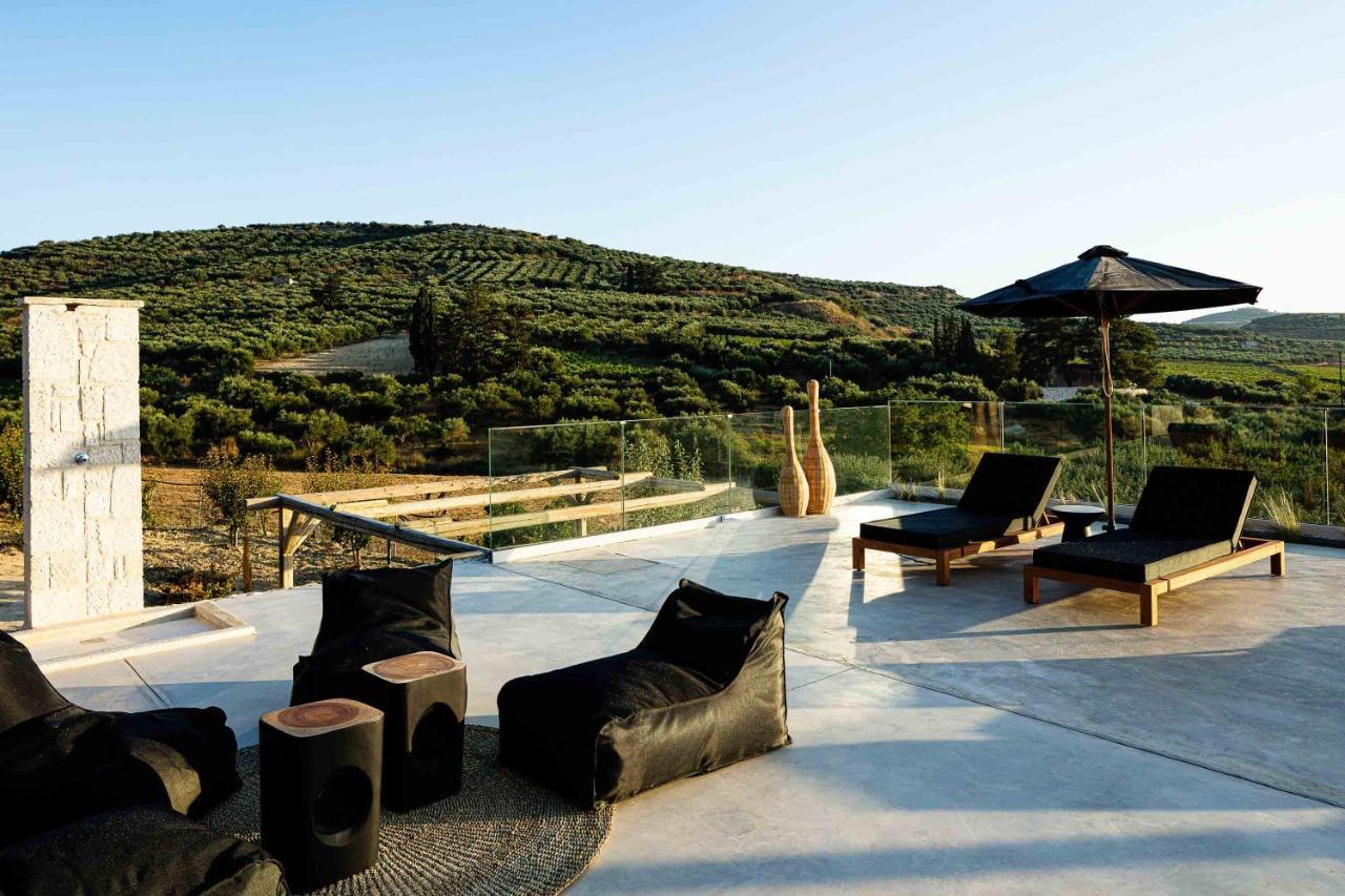 Villa Mantilari Wine Estate 7 Apartments 2 Private Pools 1 Heated Tennis Court Fitness Center 아르하네스 외부 사진