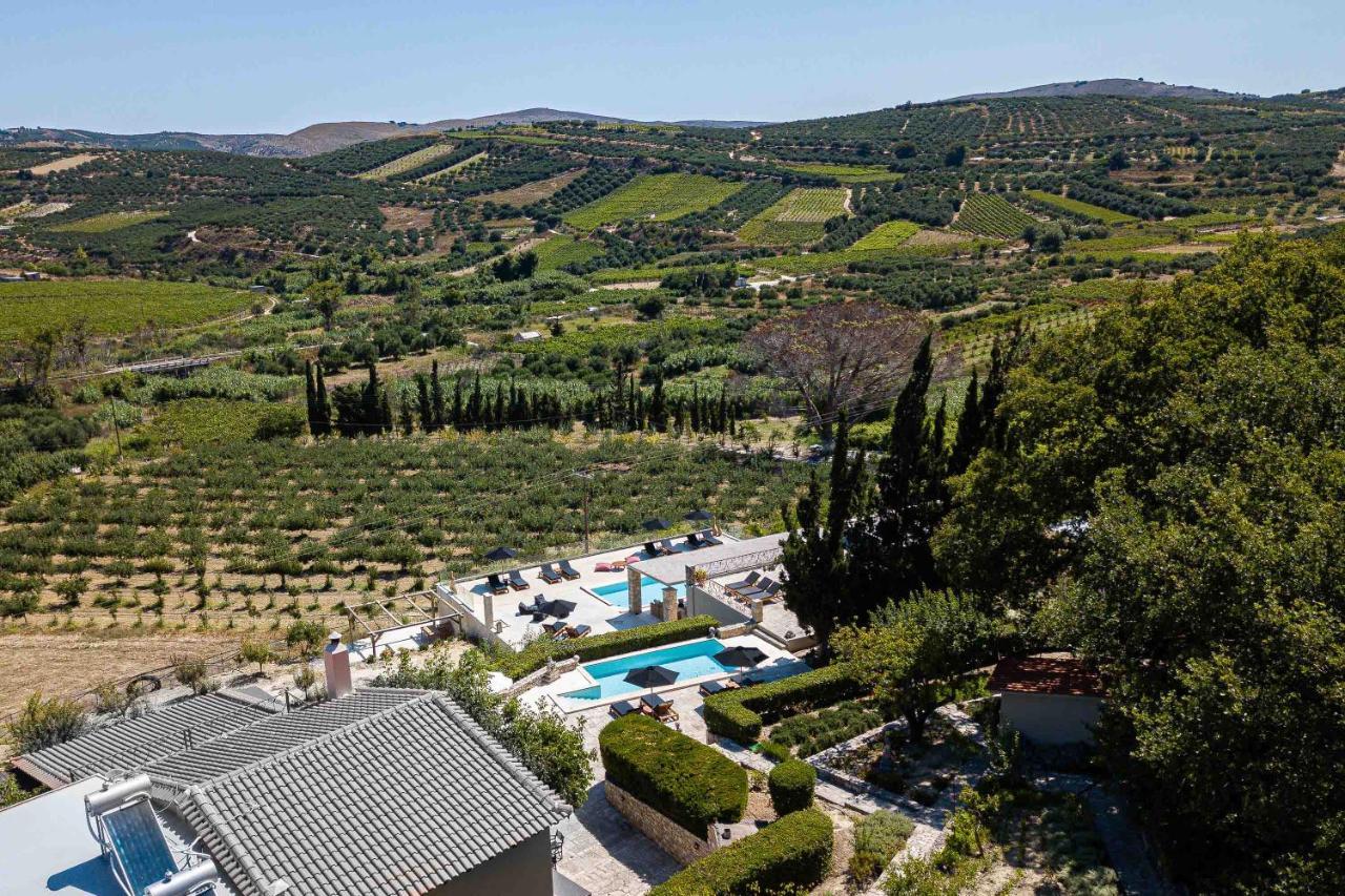 Villa Mantilari Wine Estate 7 Apartments 2 Private Pools 1 Heated Tennis Court Fitness Center 아르하네스 외부 사진
