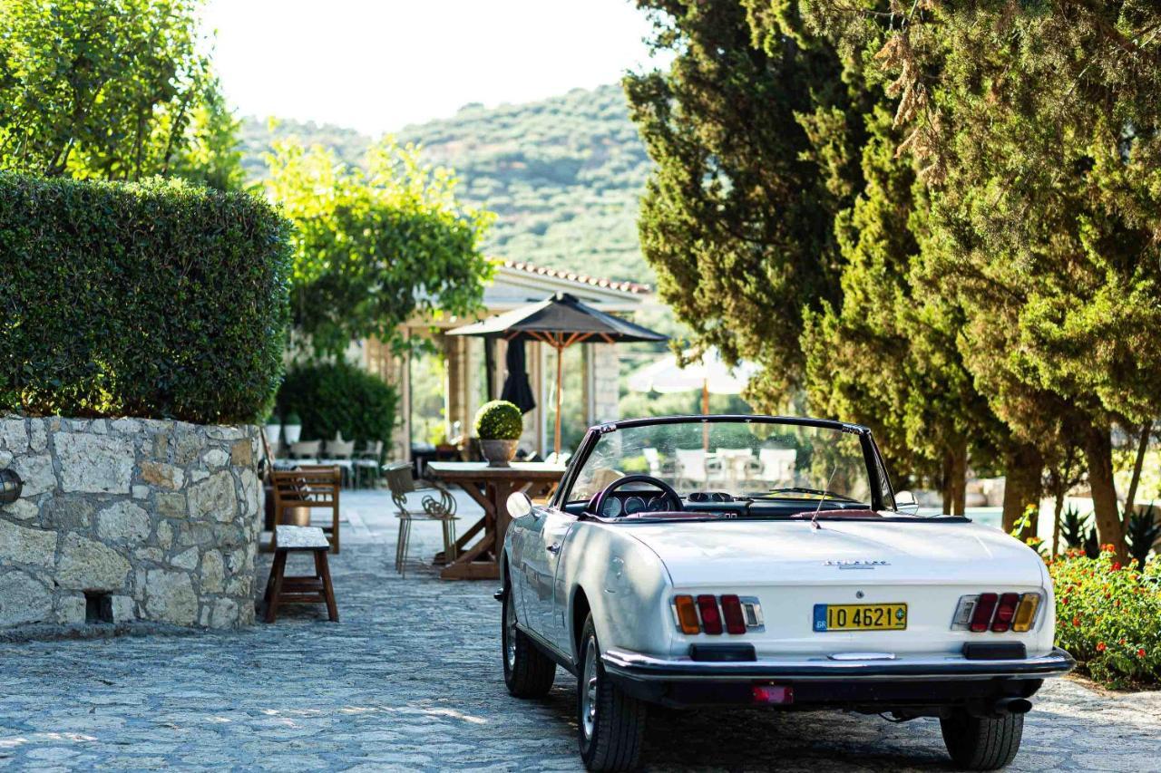 Villa Mantilari Wine Estate 7 Apartments 2 Private Pools 1 Heated Tennis Court Fitness Center 아르하네스 외부 사진