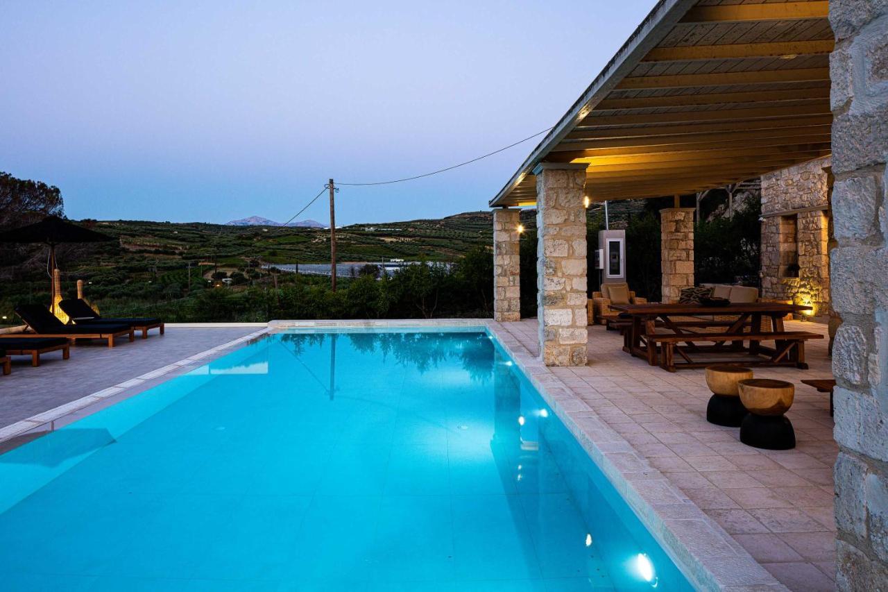 Villa Mantilari Wine Estate 7 Apartments 2 Private Pools 1 Heated Tennis Court Fitness Center 아르하네스 외부 사진