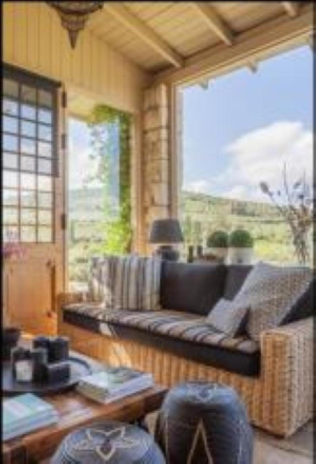 Villa Mantilari Wine Estate 7 Apartments 2 Private Pools 1 Heated Tennis Court Fitness Center 아르하네스 외부 사진