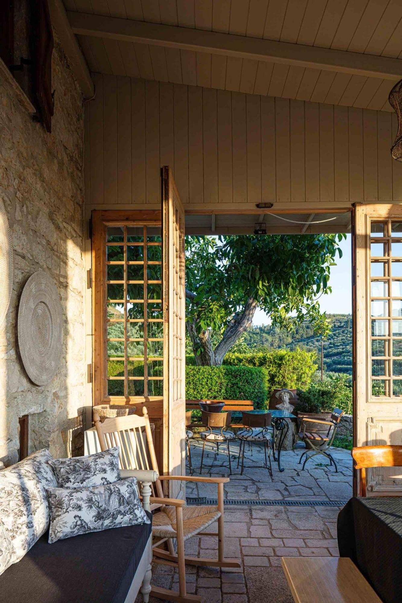 Villa Mantilari Wine Estate 7 Apartments 2 Private Pools 1 Heated Tennis Court Fitness Center 아르하네스 외부 사진